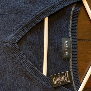 VanHuesen Mens Xl V-neck sweater vest navy blue